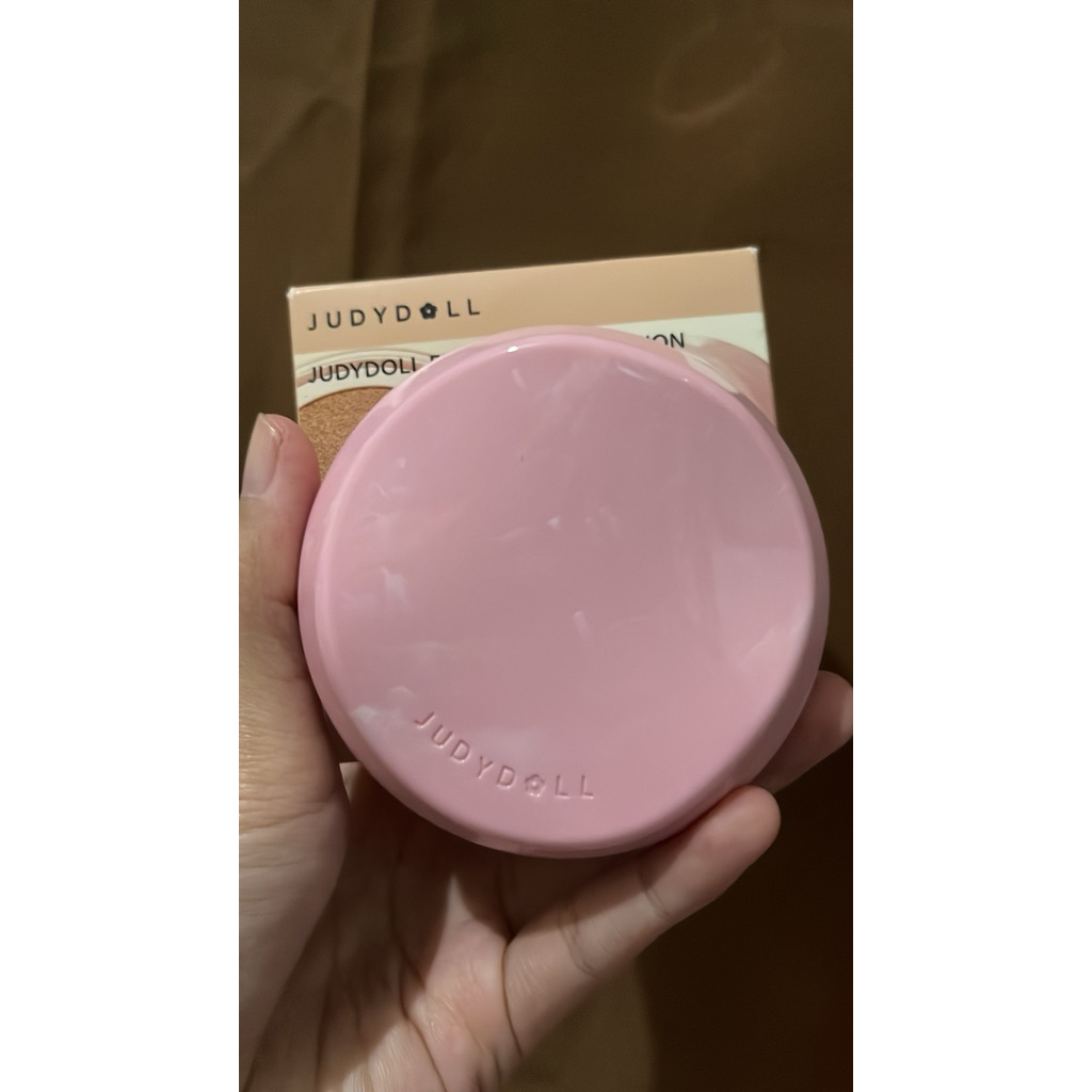 preloved cushion judydoll beige