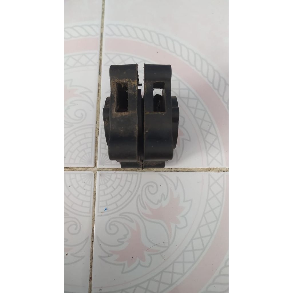 Housing wadah gearbox skuter otopet pedal roda 3 anak bekas