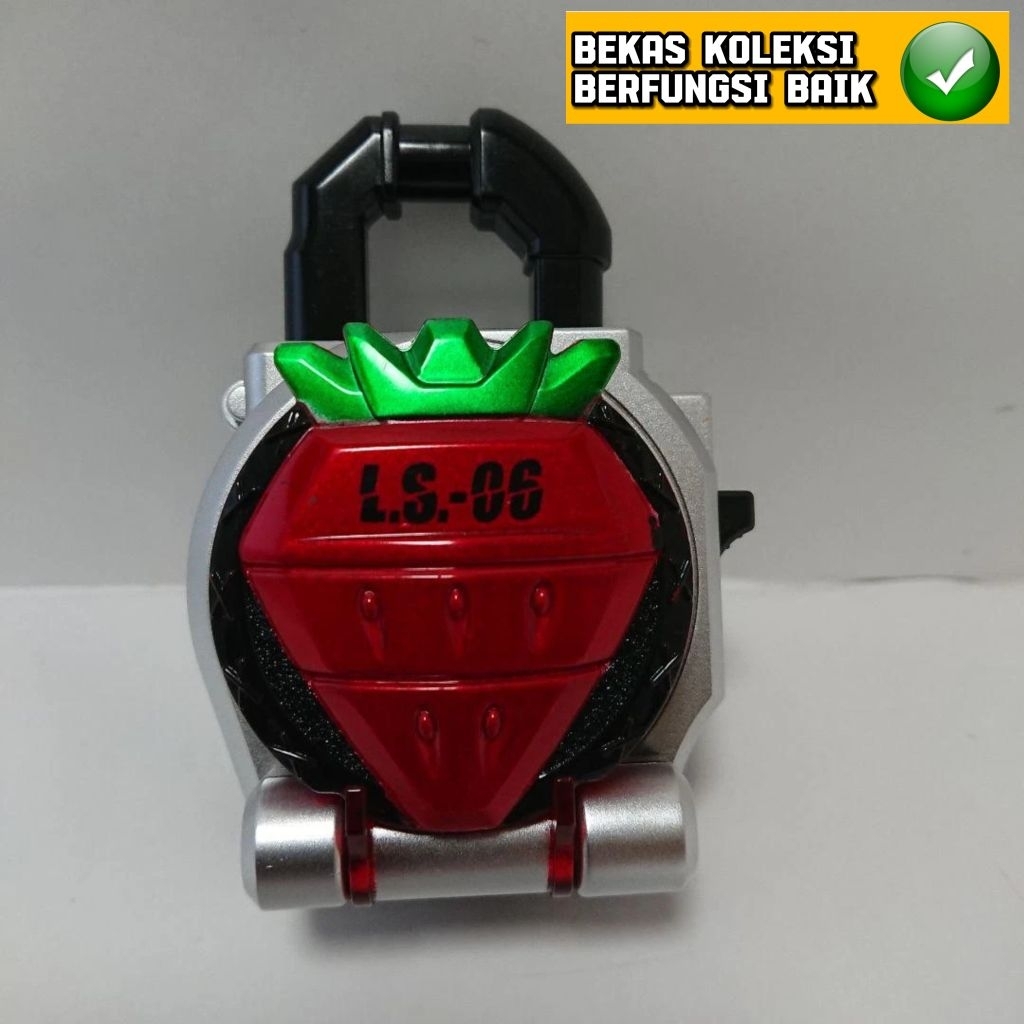 Dx Kamen Rider Gaim Strawbery Lockseed
