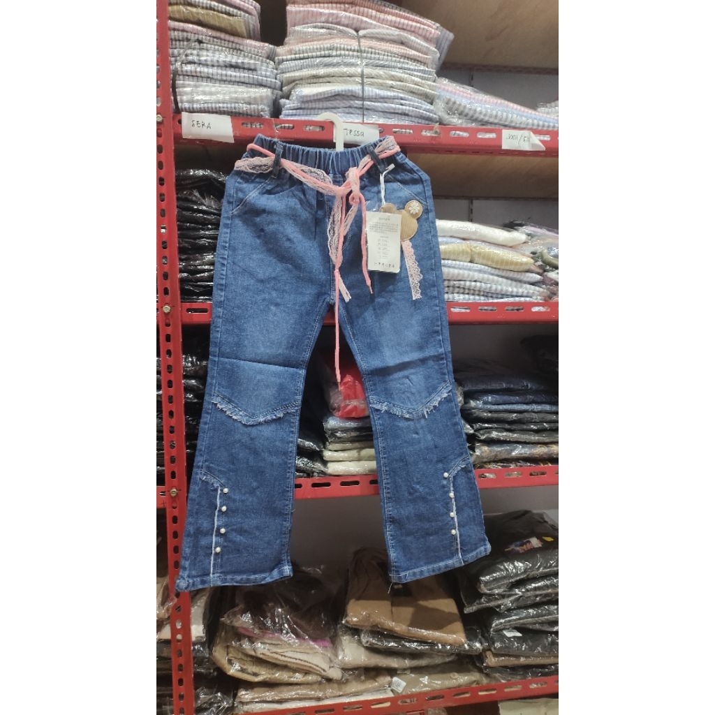 Jeans Cutbray Anak