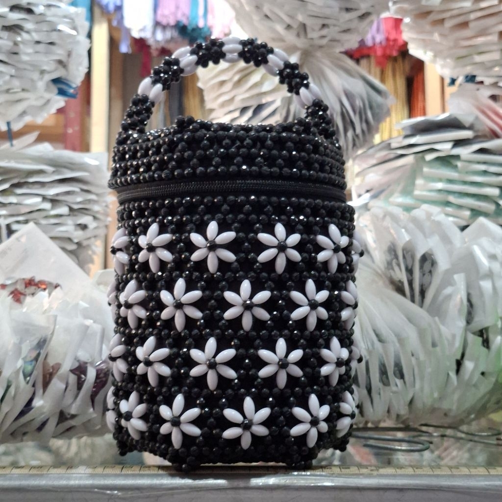 Tas Manik, Tempat beras manik, Tenong manik manik