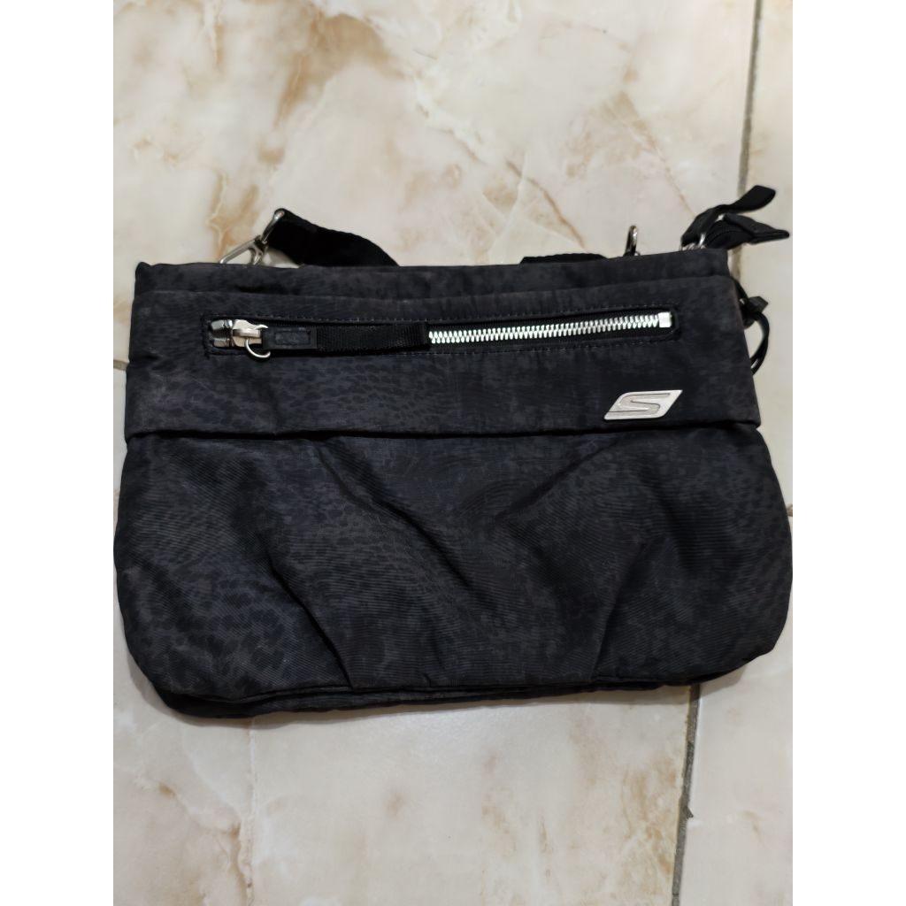 Preloved Sling Bag Skechers Original