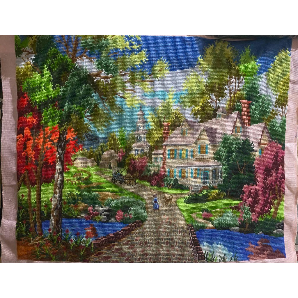 Hiasan dinding kristik jadi