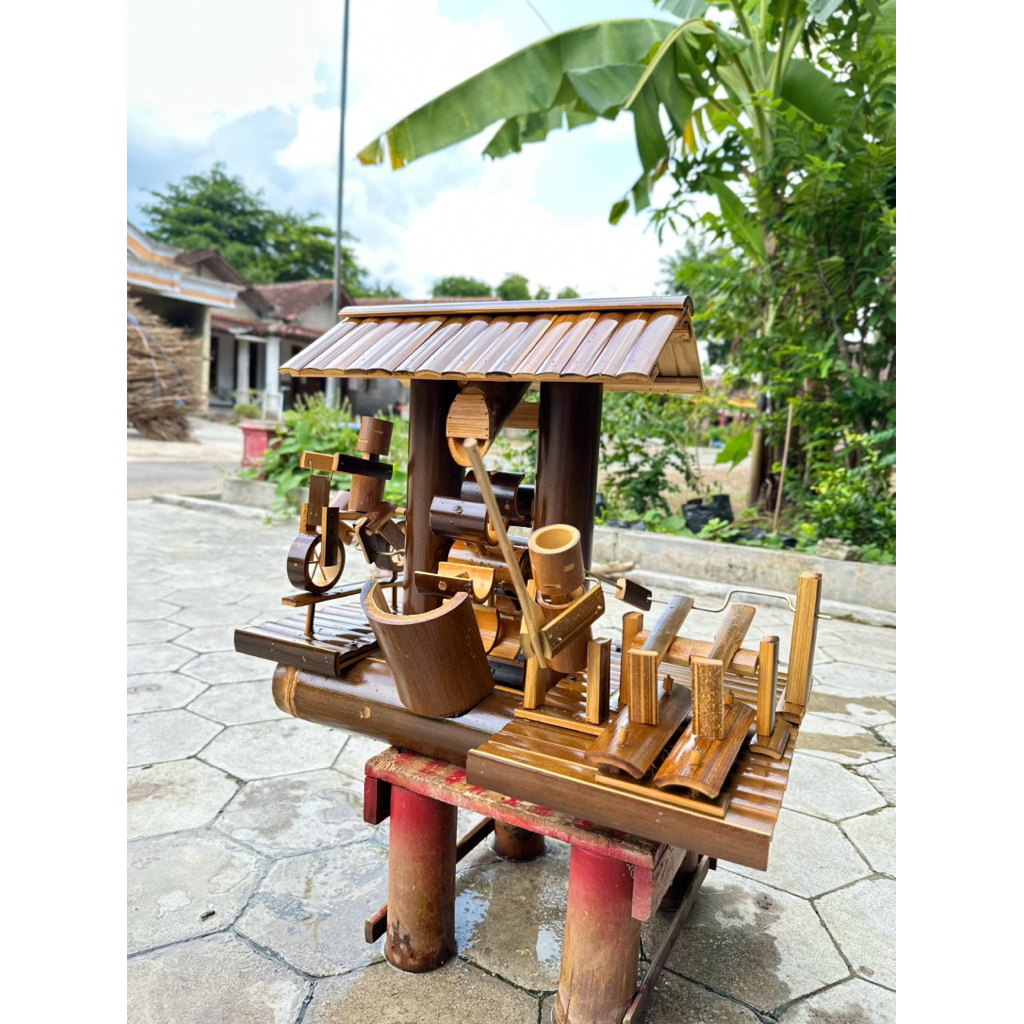 kincir air bambu cantik estetik . buat hiasan kolam