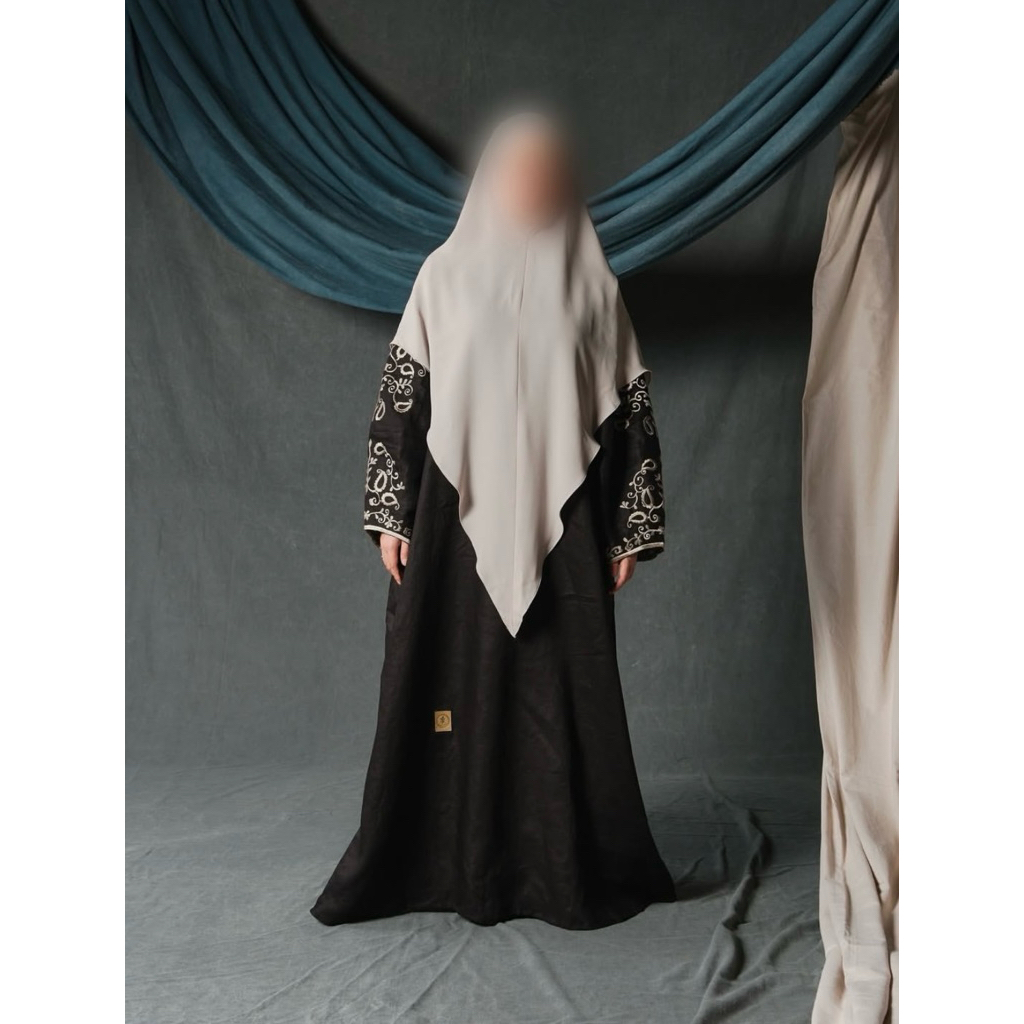 Aafiya abaya Maryam Aresy Anasy Huda Hira Ayre Baca deskrips