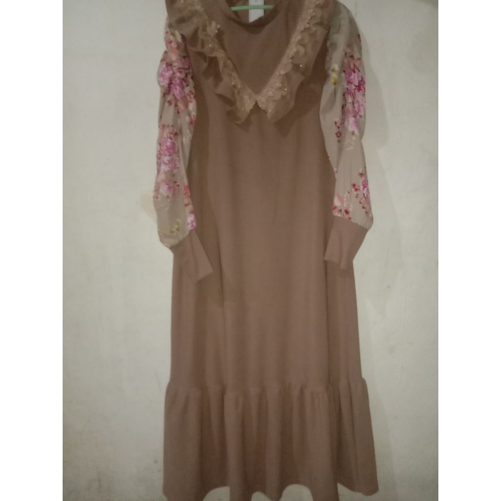 Gamis Katun Rayon Motif Bunga Kombinasi Polos - Elegant & Flowy