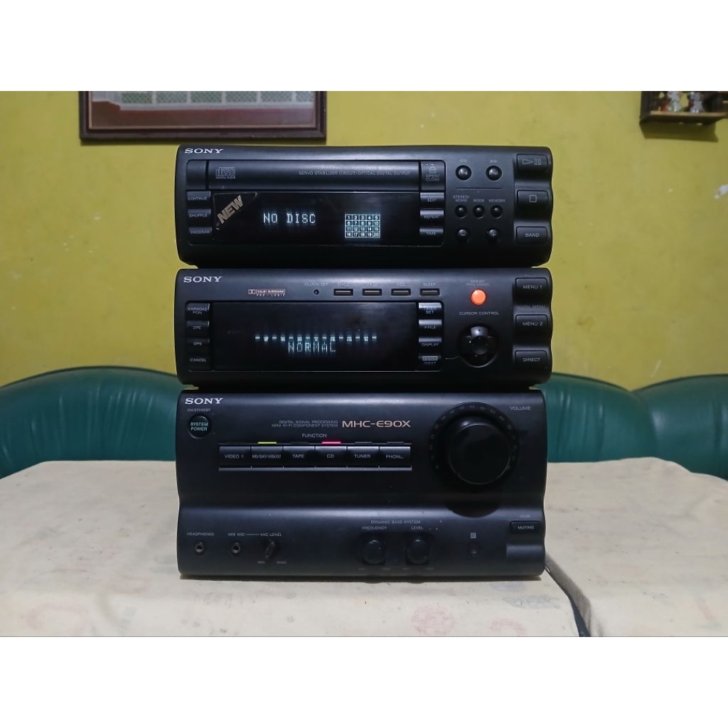 Head Hifi Compo SONY MHC-E90X made in Japan