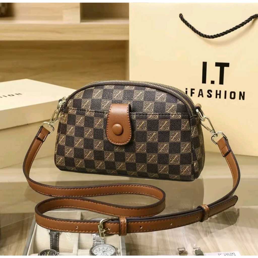Tas Selempang Dan Bahu Wanita Sling bag Shoulder bag women IZZA multifungsi Korean style terbaru