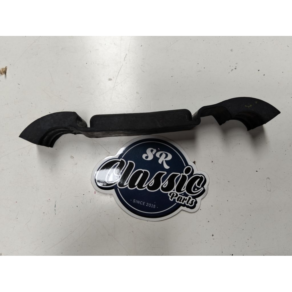 karet ganjal tangki Suzuki gt500 GT 500 gt750 GT 750 original