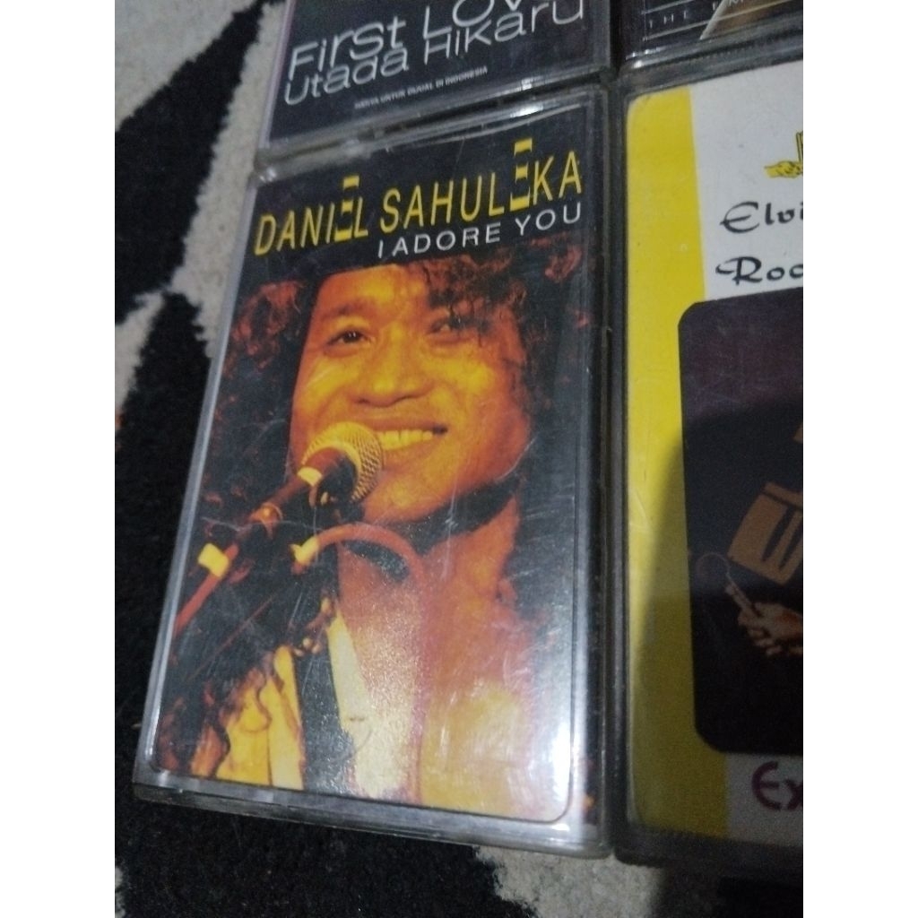 kaset pita daniel sahuleka / i adore you