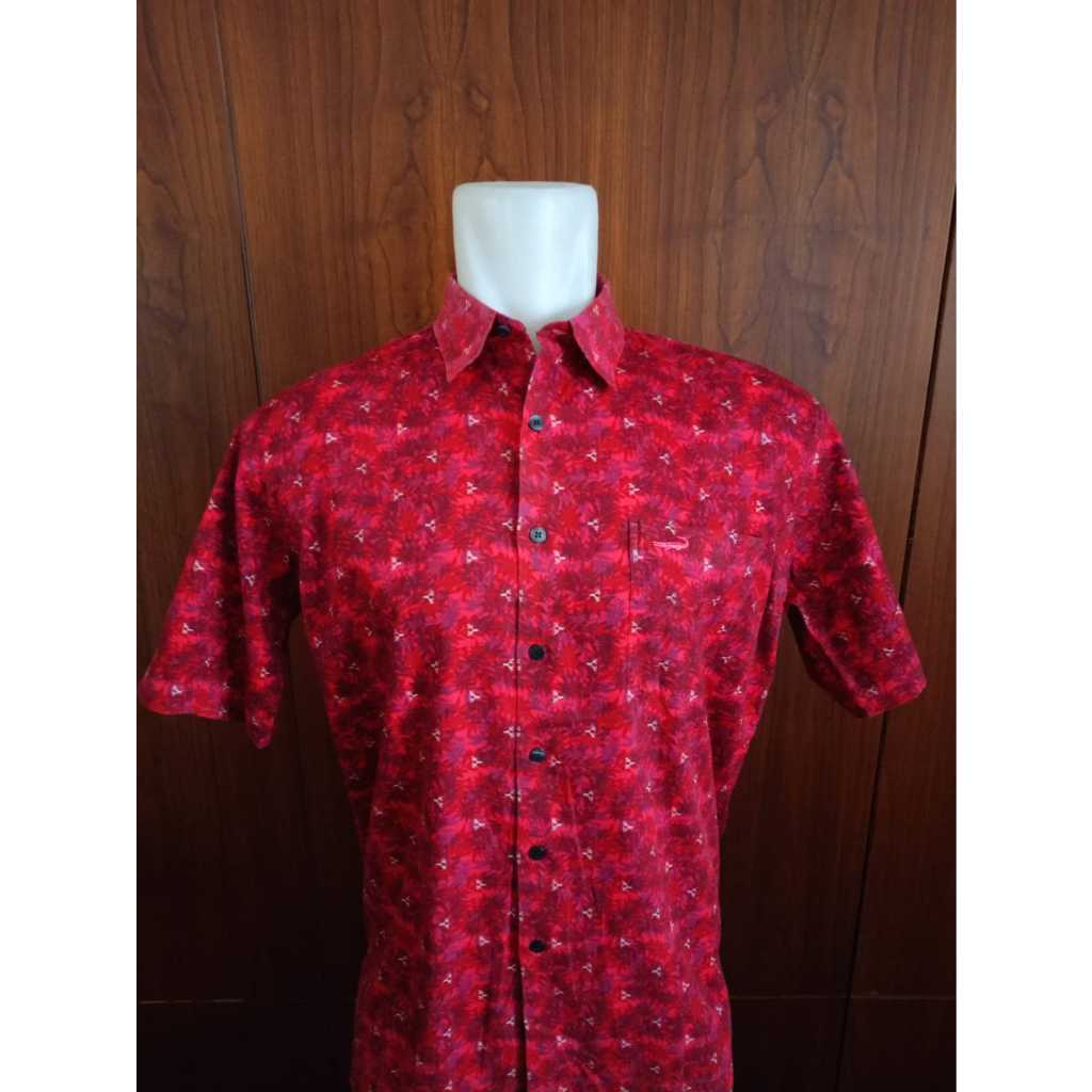 Promo cuci gudang preloved kemeja crocodile warna merah