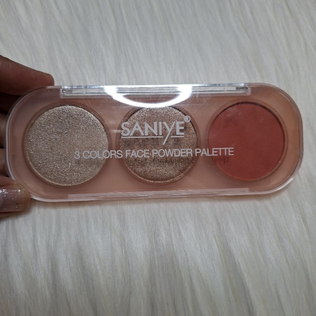 SANIYE MULTIFUNGSI, EYESHADOW, BLUSH ON, GLITTER