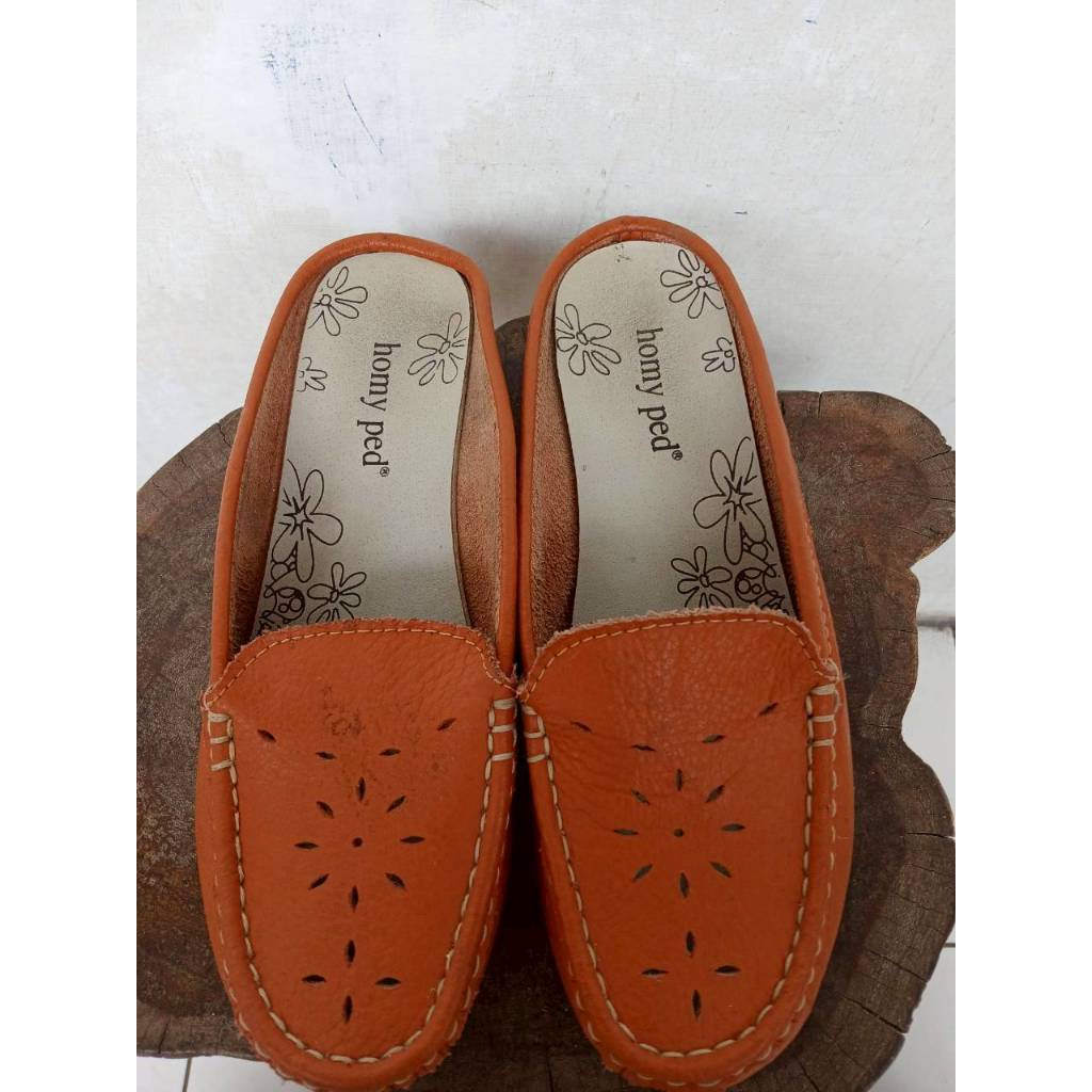 Homy Ped Sandal Mules Wanita