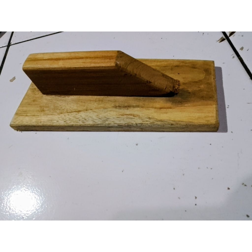 Roskam Kayu Kecil,20cm