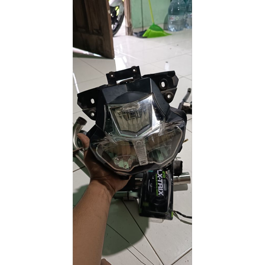 headlamp xabre