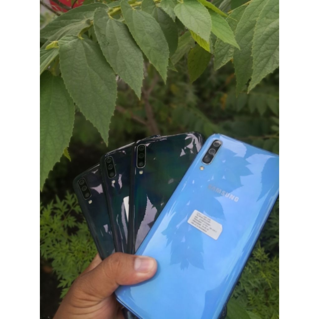 Samsung a70 ram 6 /128