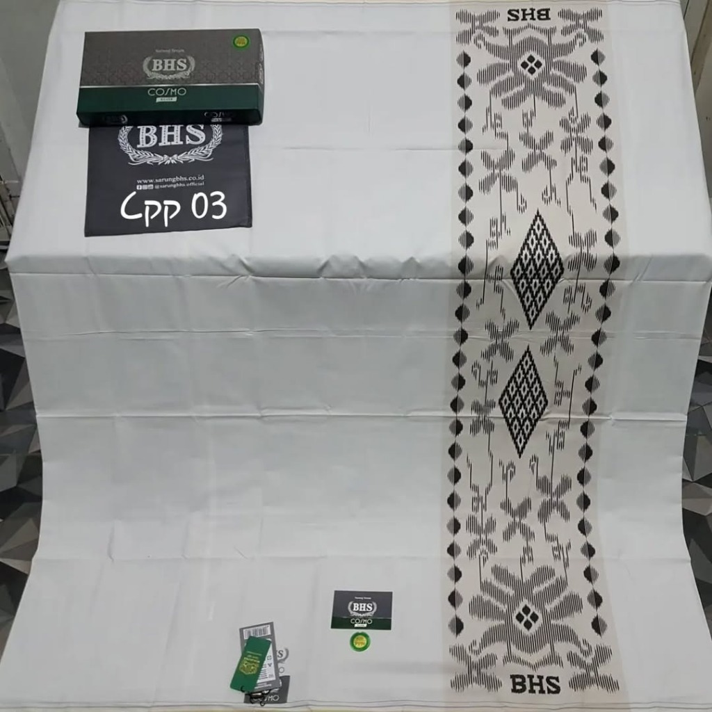 Sarung BHS Cosmo Silver hitam polos Sarung BHS Cosmo Silver putih polos Warna terbaru