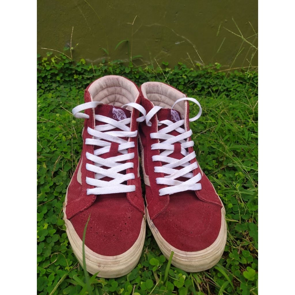 sepatu seken sk8 hi maroon