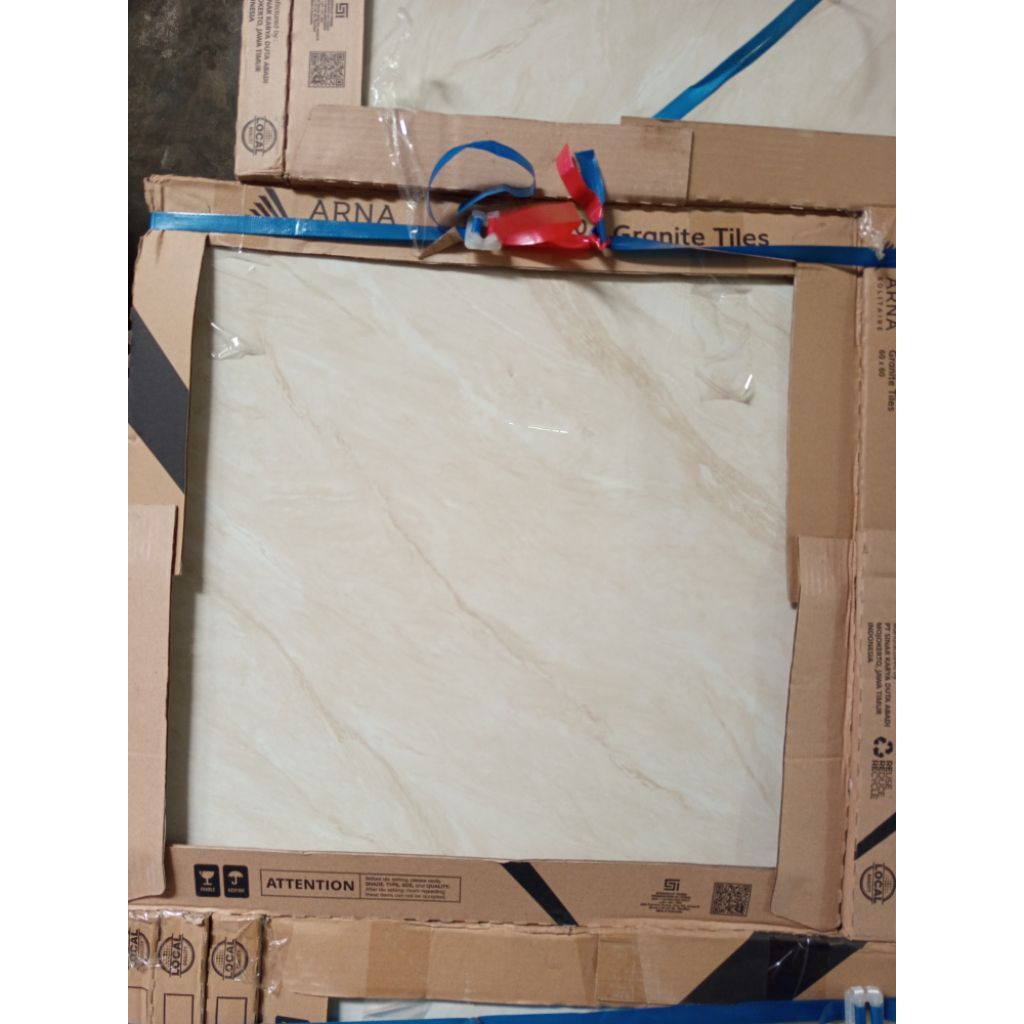 Granit arna 60x60 Isvara cream Glossy Glazed polished local