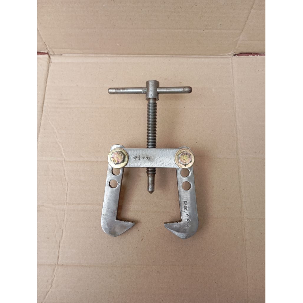 Traker Cabut Bearing Puller Bahan Baja