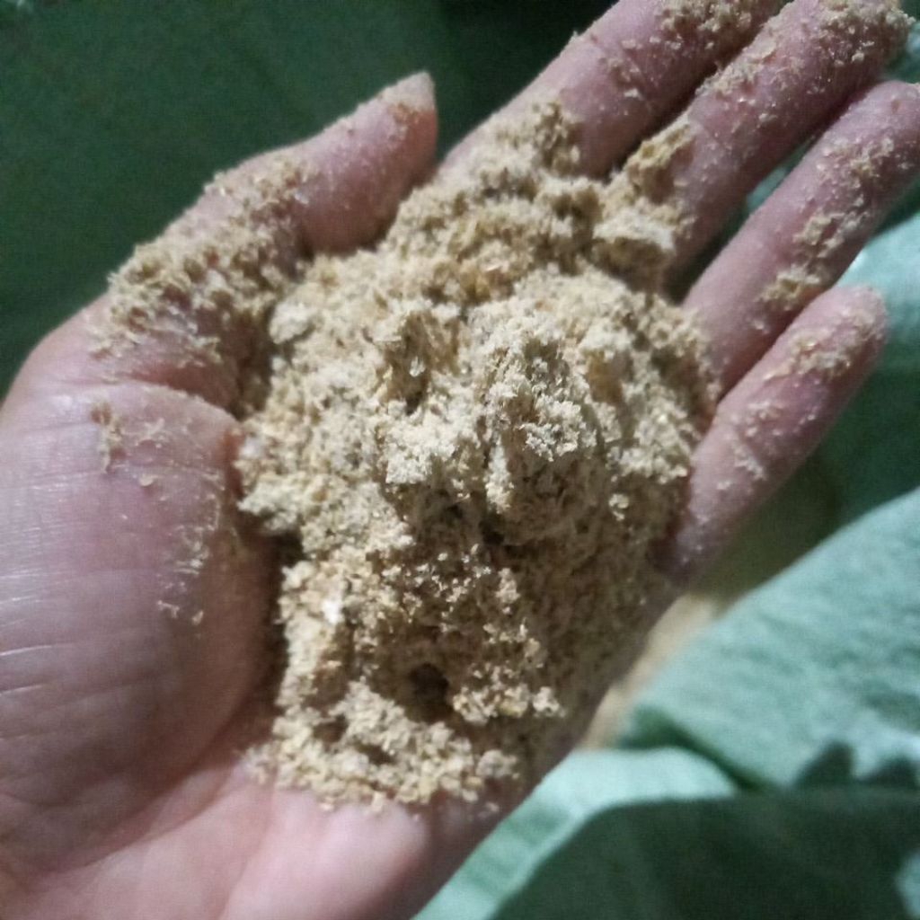 Bekatul pakan ternak 15kg