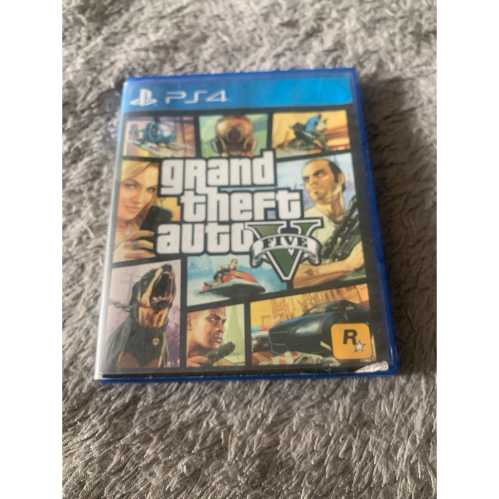 kaset ps 4 GTA 5 V ps 4 reg 3