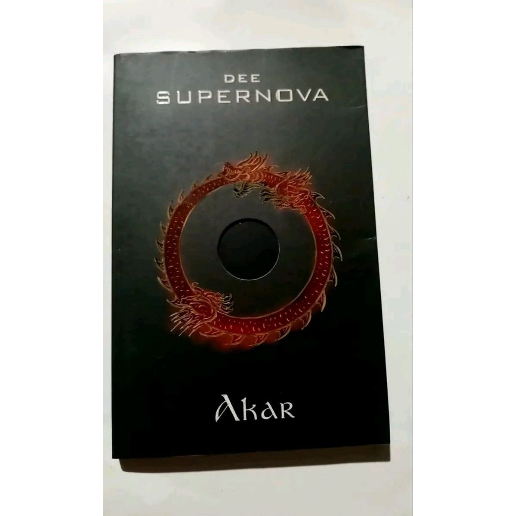 (Ori) Dee Supernova Akar