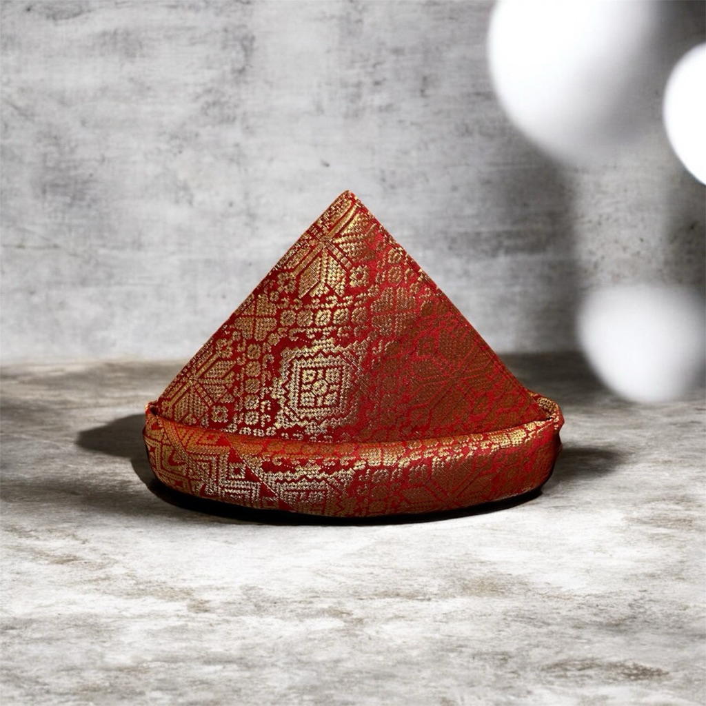 Topi tanjak palembang songket asli