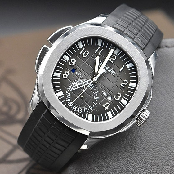 Patek Philippe Aquanut 5164 Swiss Automatic Movement Silver Dial Strap Rubber