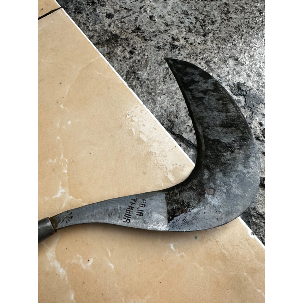 sabit rumput alat berkebun aret baja tembus baja isen