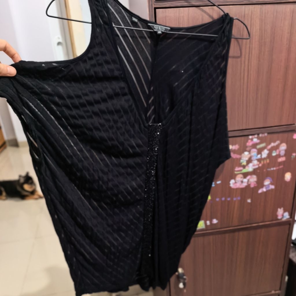 baju luaran guess preloved