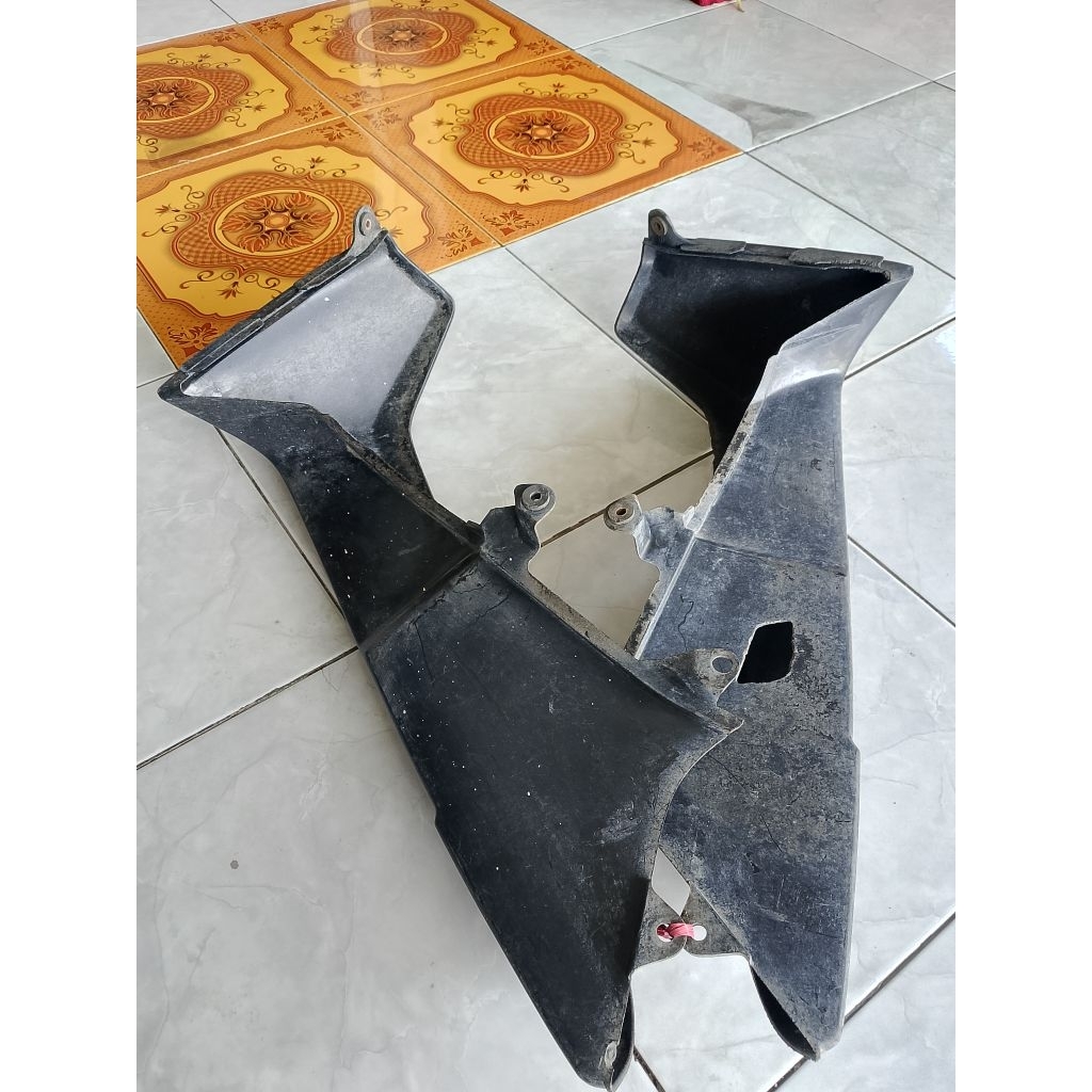 sayap luar yamaha kripton