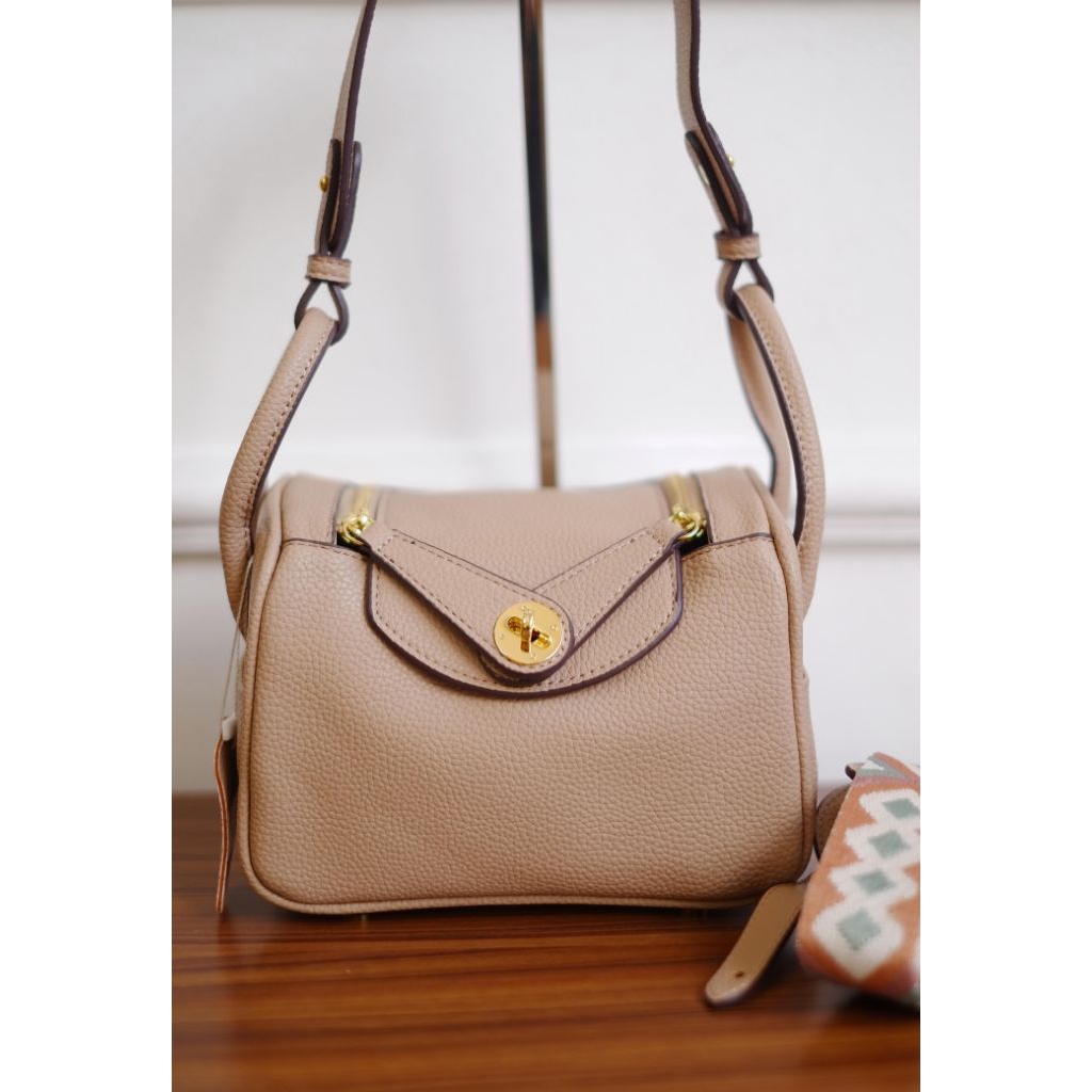 Tas Wanita Slempang "Lindy" Tas Fashion Tas Import Premium