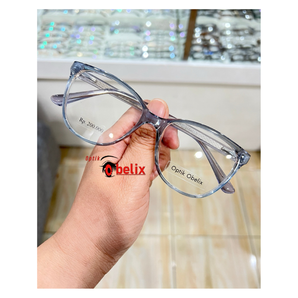 Optik Obelix, Kacamata Minus Yukari Kotak Trapesium Wanita | Kacamata Minus Antiradiasi Photocromic