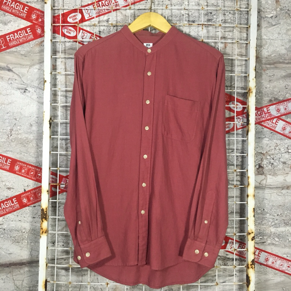 Kemeja Panjang Shanghai Uniqlo Second . 03793
