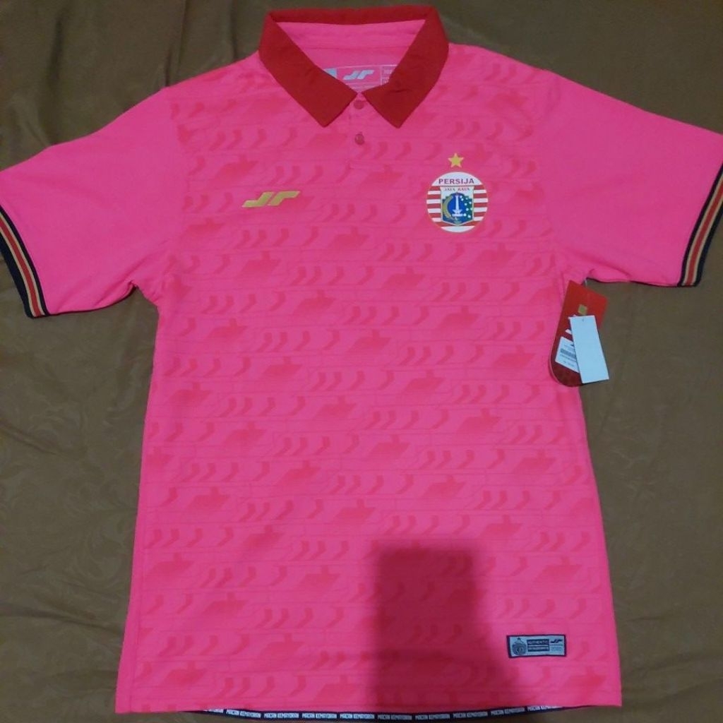 Jersey persija gk pink ukuran XL tahun 2020 baru
