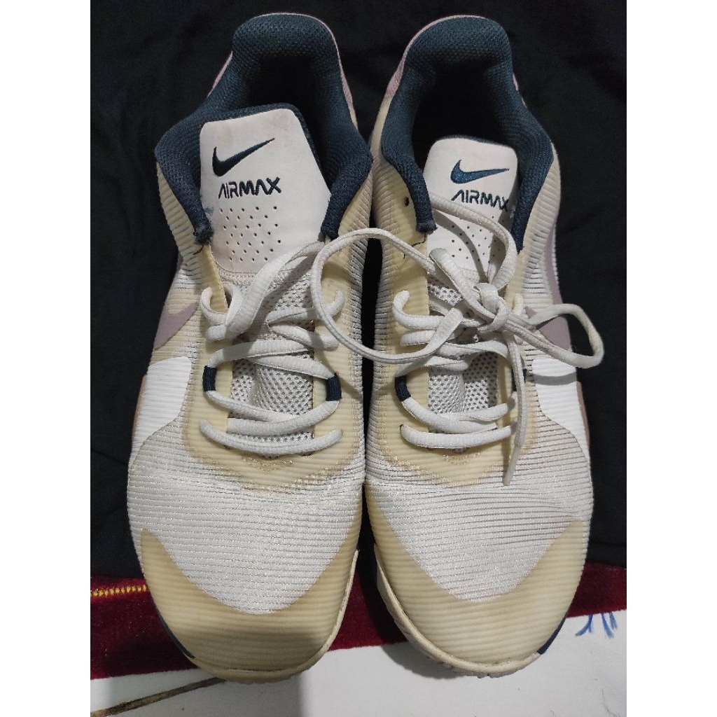 SEPATU SECOND NIKE AIR MAX BASKET COCOK UNTUK TENIS JUGA