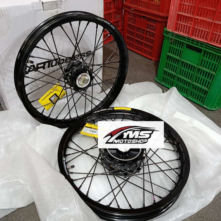 BARTUBELESS EXCEL VELG RX KING 160/185 RING 18 PELEG SET RUJI TROMOL WARNA HITAM MOTOR HEREKK