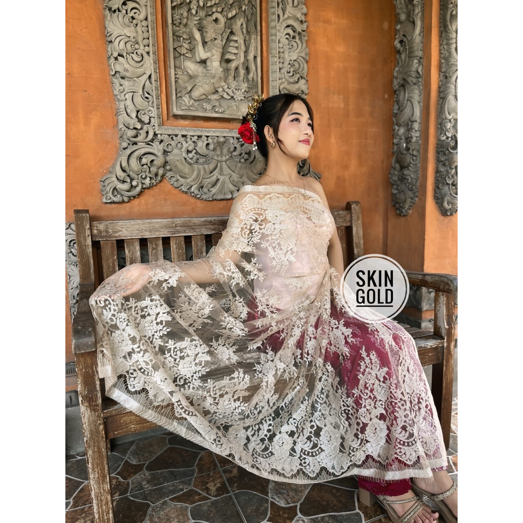 Brokat Soltiss metalik import 2,5 Meter