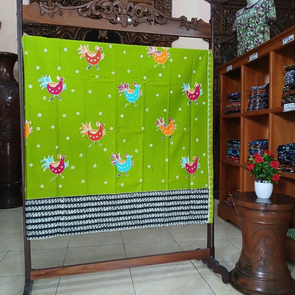 Batik Tulis Motif Ayam-ayaman (Bahan Katun Sanforized) - Kain Batik Klaten Jogja Solo Batik Tulis As