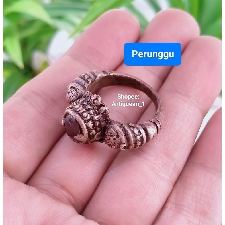 Cincin perunggu kuno sepuh temuan sungai 22
