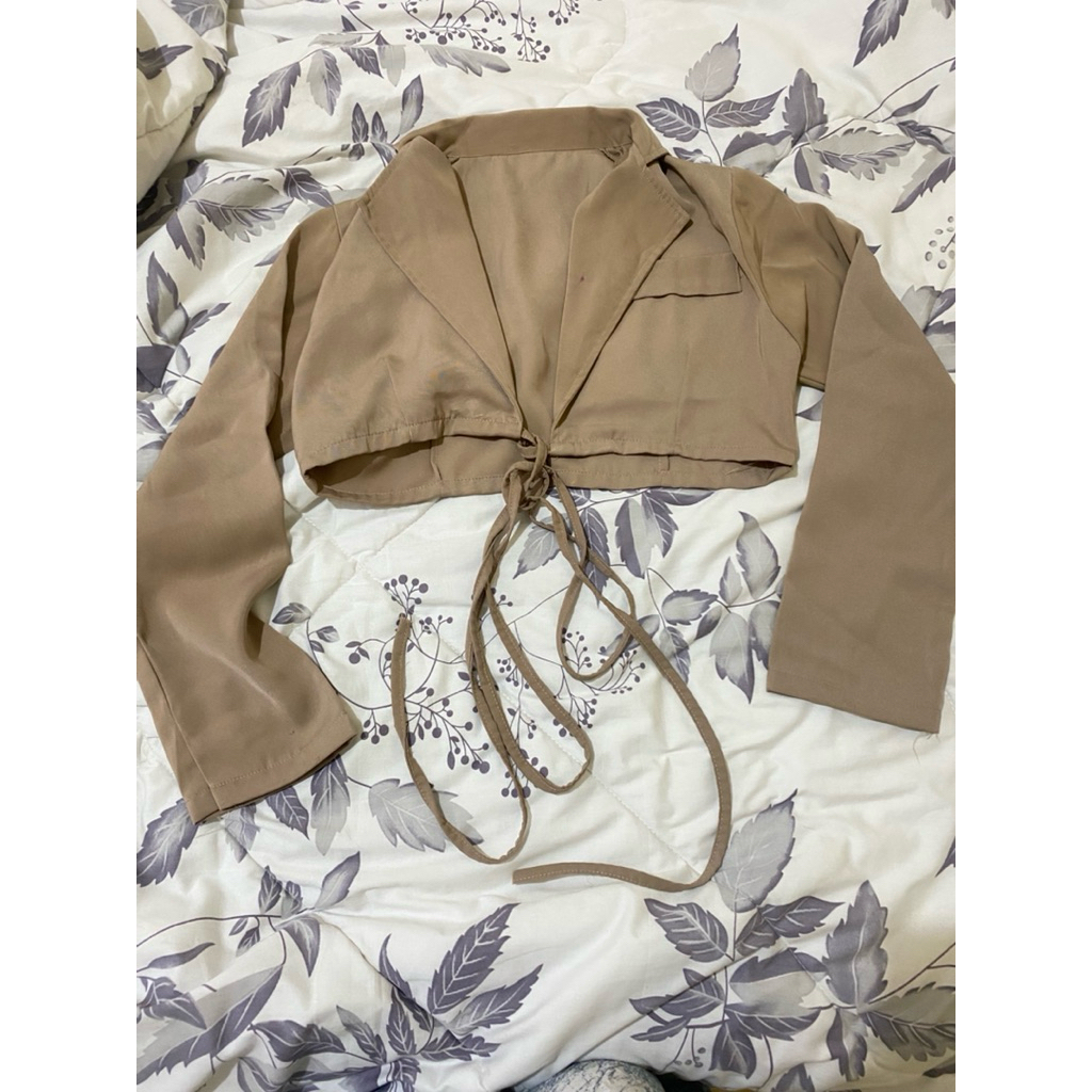 blazer crop tali mocca