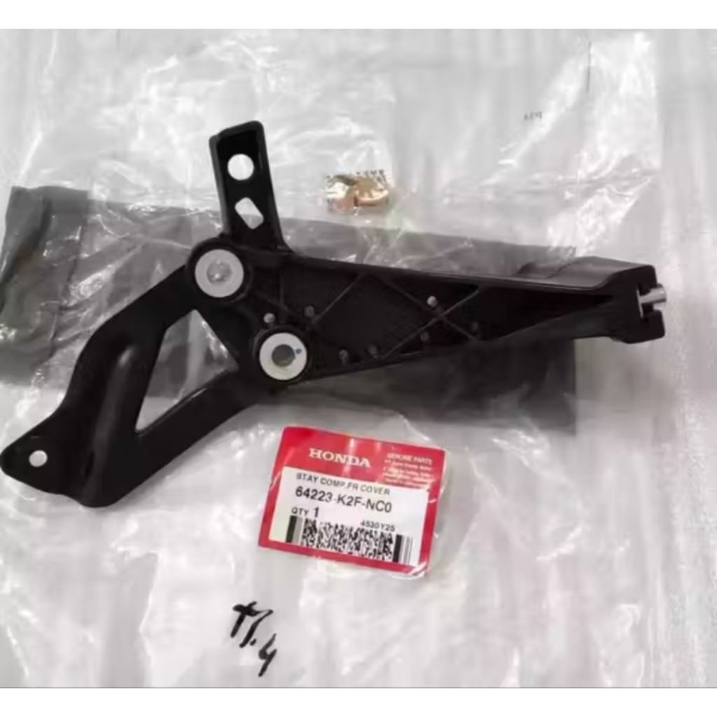 64223K2FNC0 Cover Dudukan Panel Honda Scoopy eSP K2FP Original AHM 64223-K2F-NC0