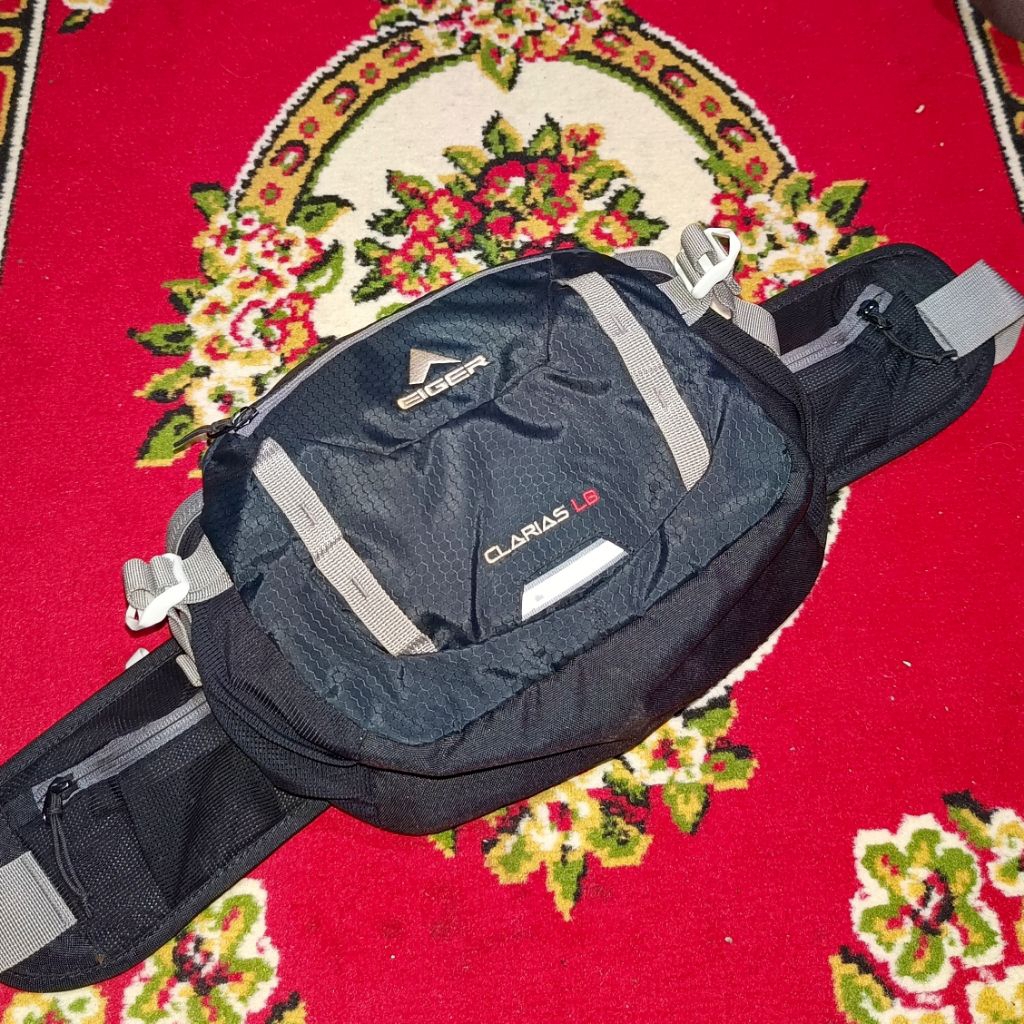 SALE EIGER Clarias Lumbar Bag 3 in 1 Banyak Kantog Bayak Saku ORIGINAL --- Y2K KALCER PL, PreLoved, 