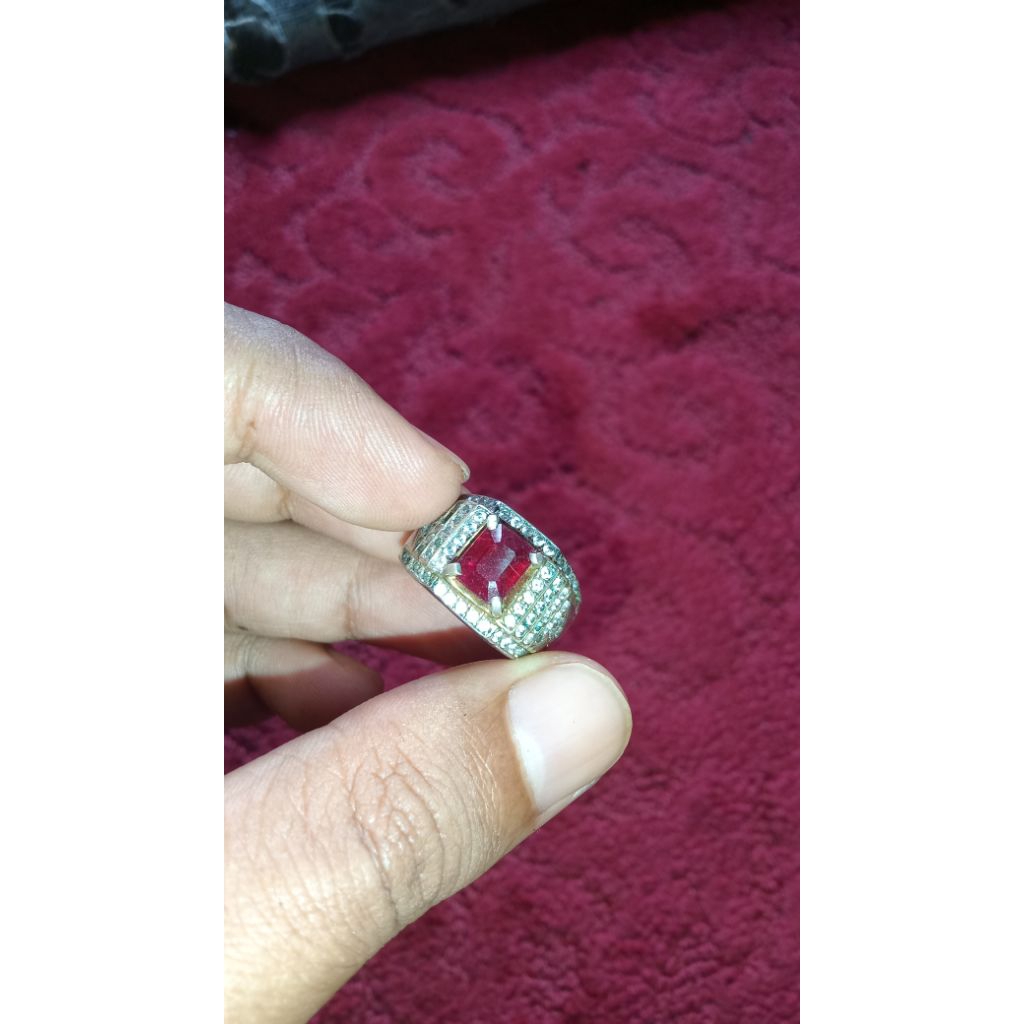 Batu Permata Ruby + Memo