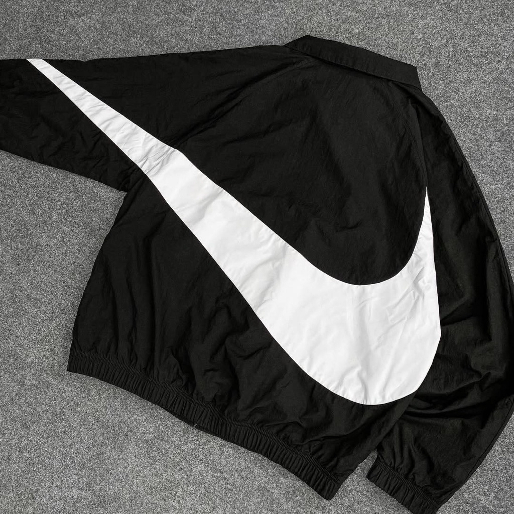 Jaket parasut nike / jaket vintage / Windbreaker Nike big swosh  pria dan wanita full tag label