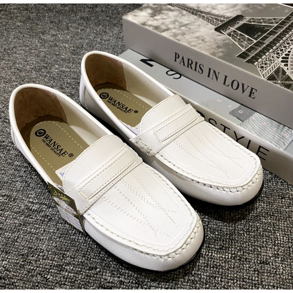 Sepatu Pantofel Wanita Putih Flat Formal Kerja Perawat