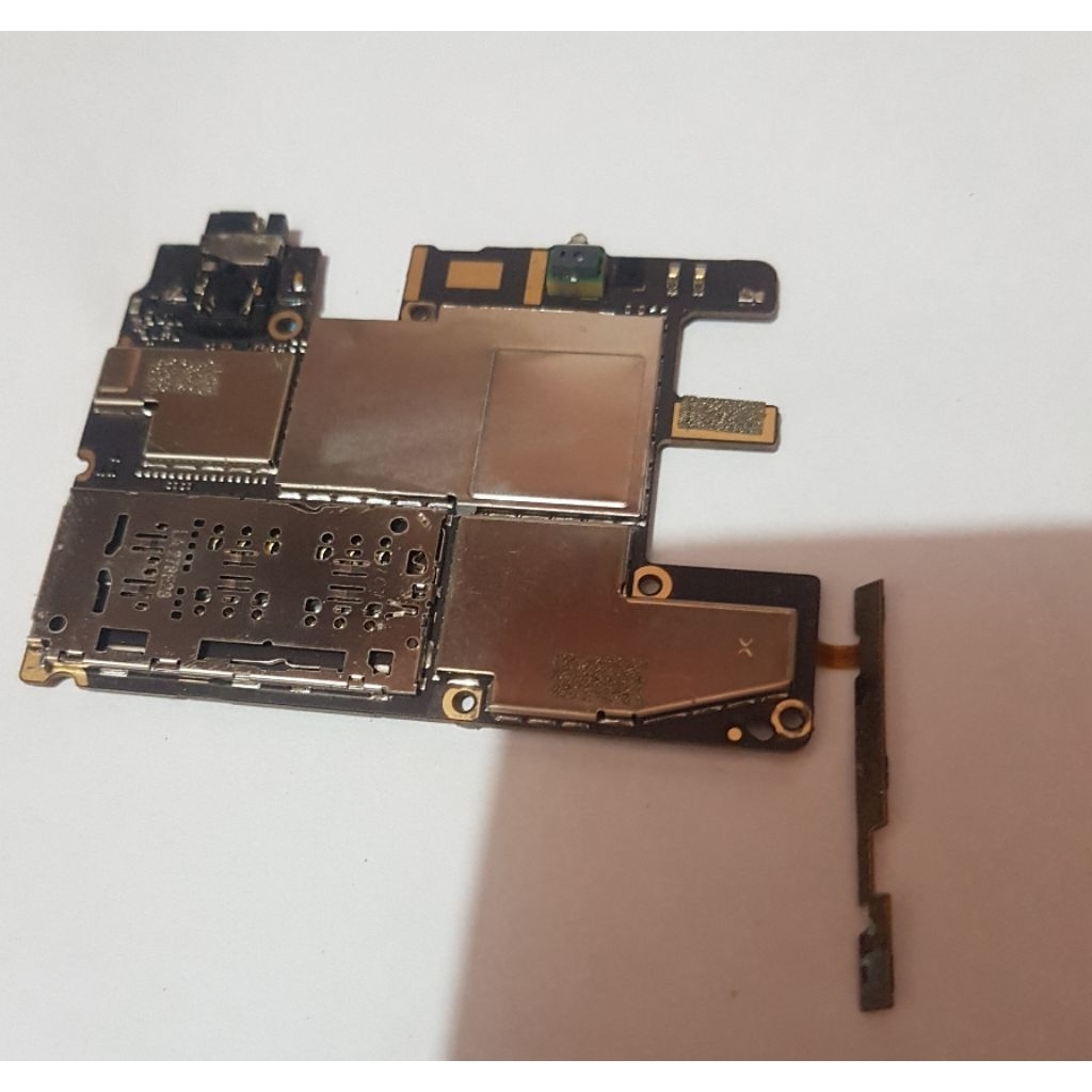 mesin Xiaomi Redmi S2 ram 4/64 normal