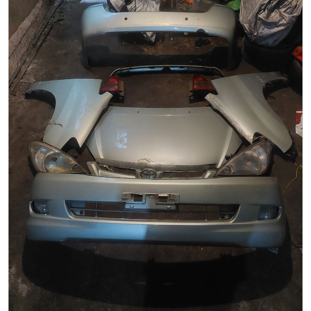 Grill innova 2005-2008 original