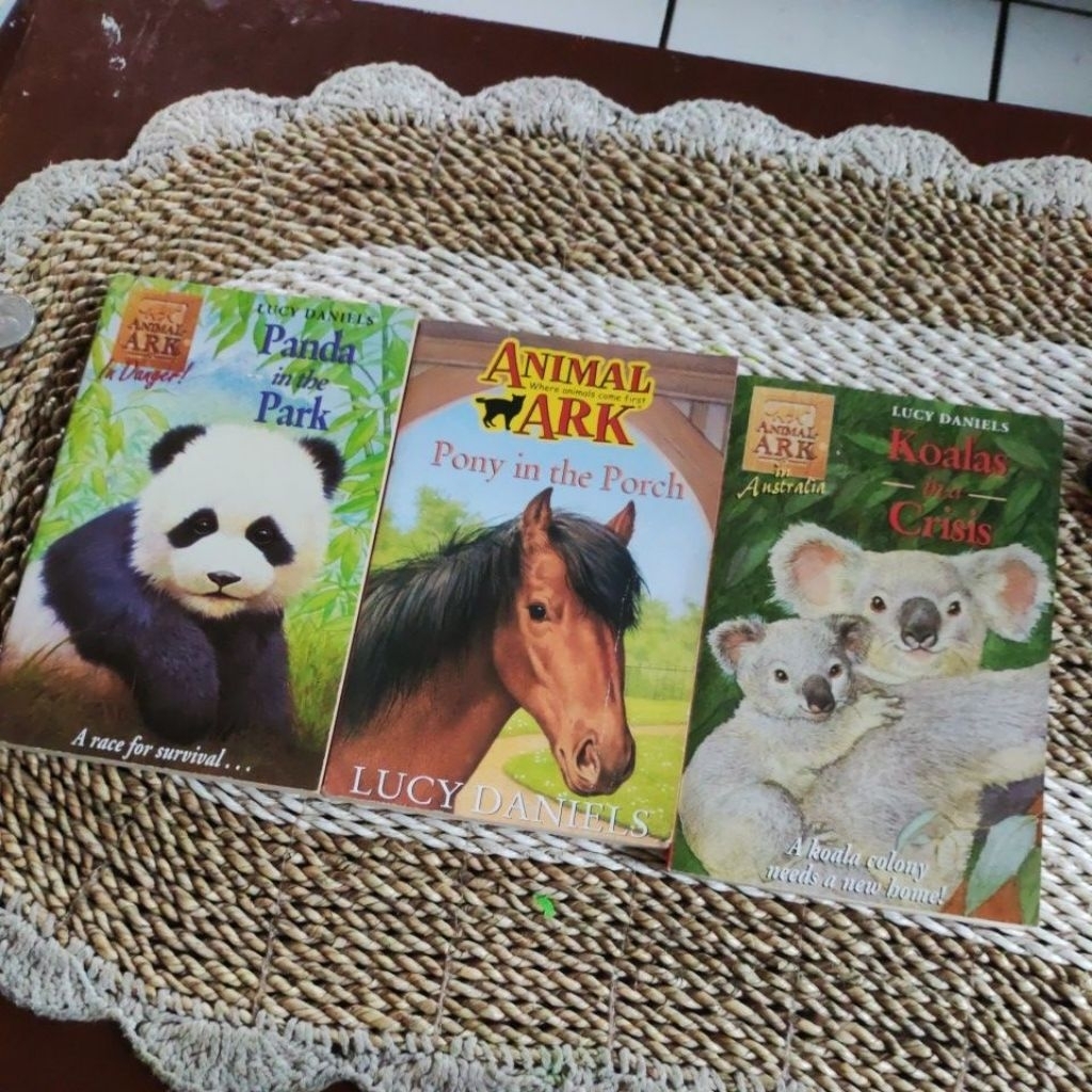 Animal Ark Series by Lucy Daniels Original | Children Animal Stories | Preloved | Many Titles